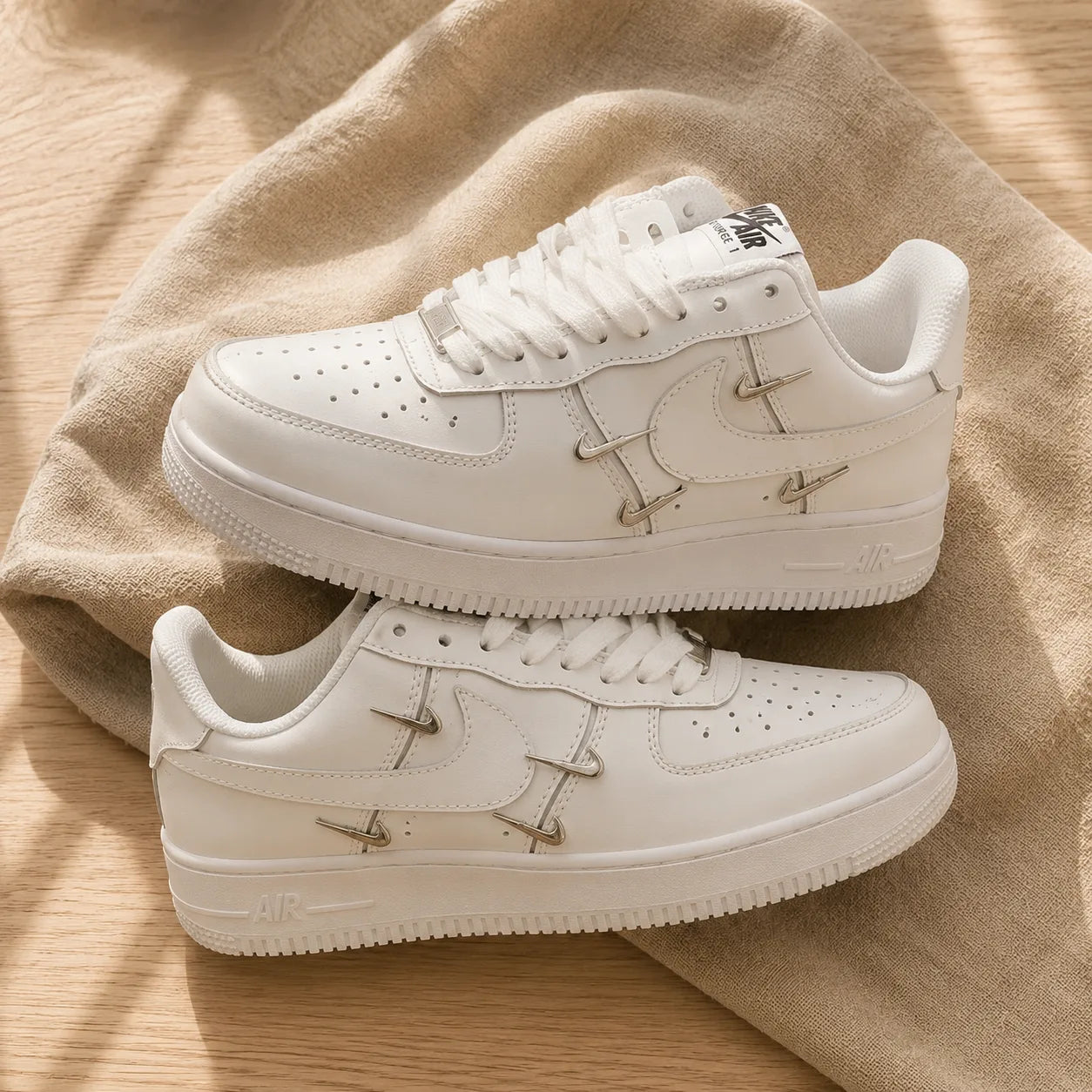 AF1 Mini Tick