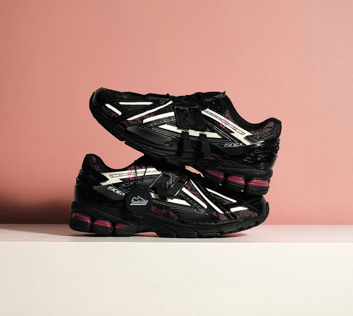 NB 1906A "Dragon Berry"